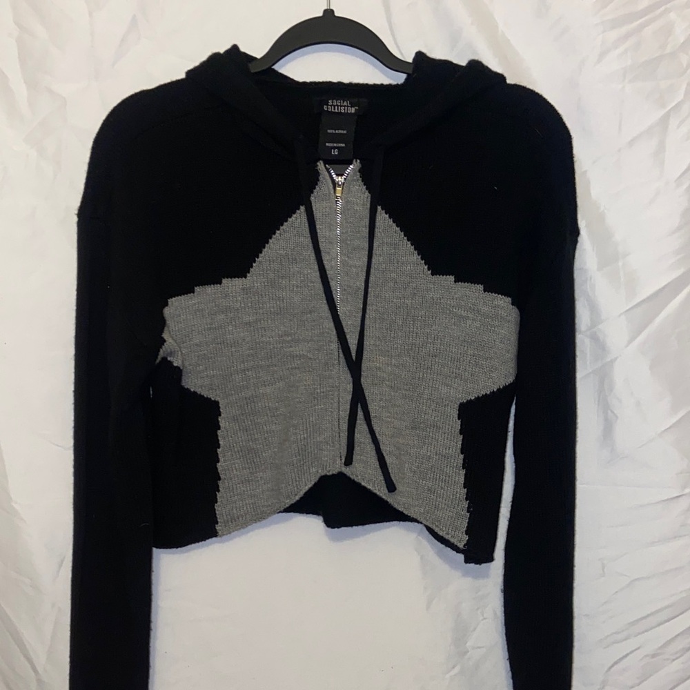 Cropped Zip Up Star Hoodie- Black, Grey